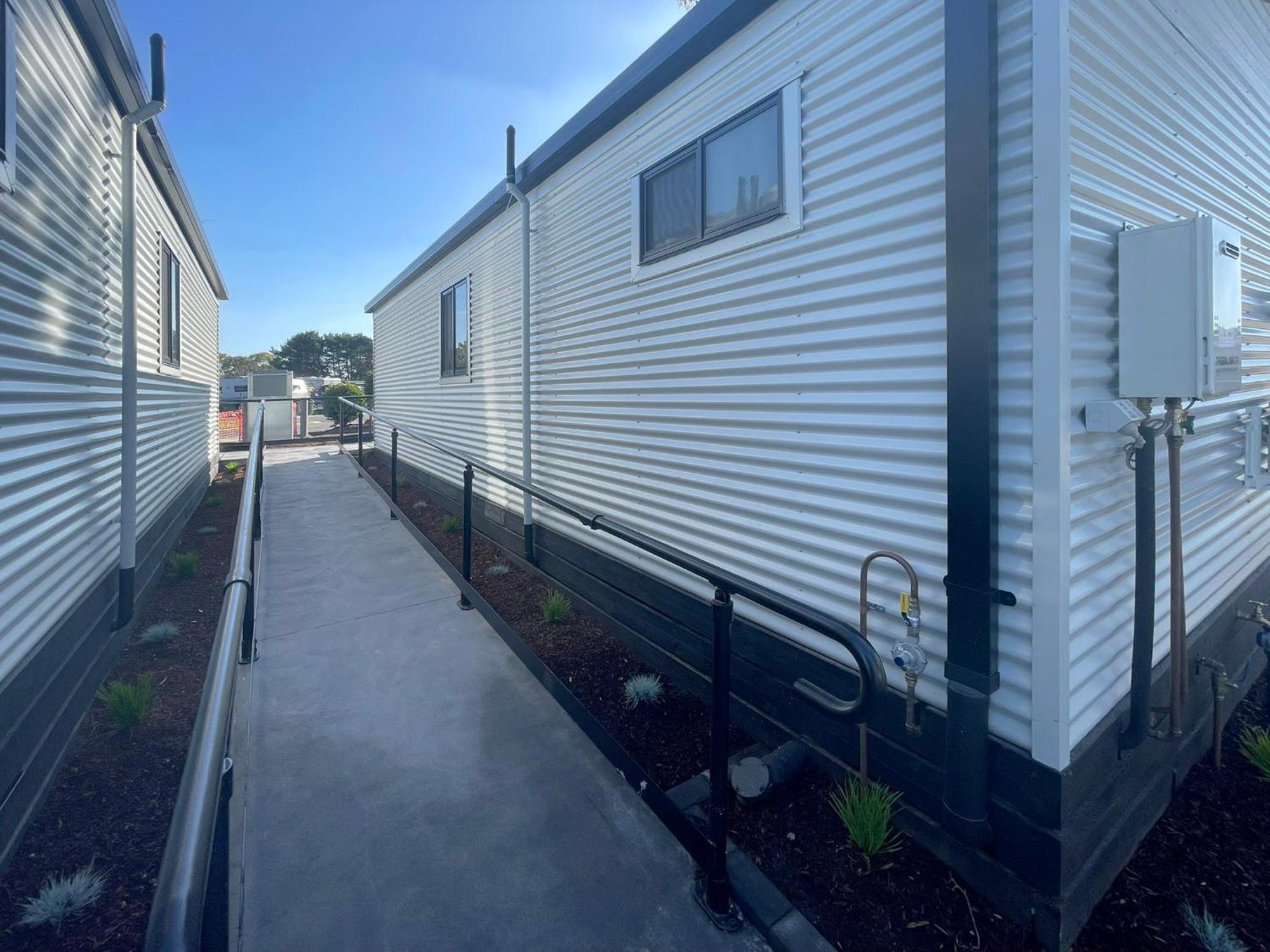 Big4 Traralgon Park Lane Holiday Park Ngoại thất bức ảnh