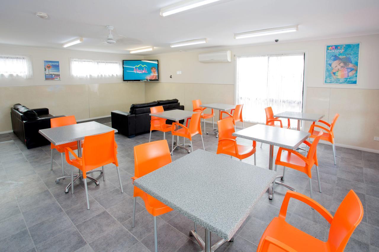 Big4 Traralgon Park Lane Holiday Park Ngoại thất bức ảnh